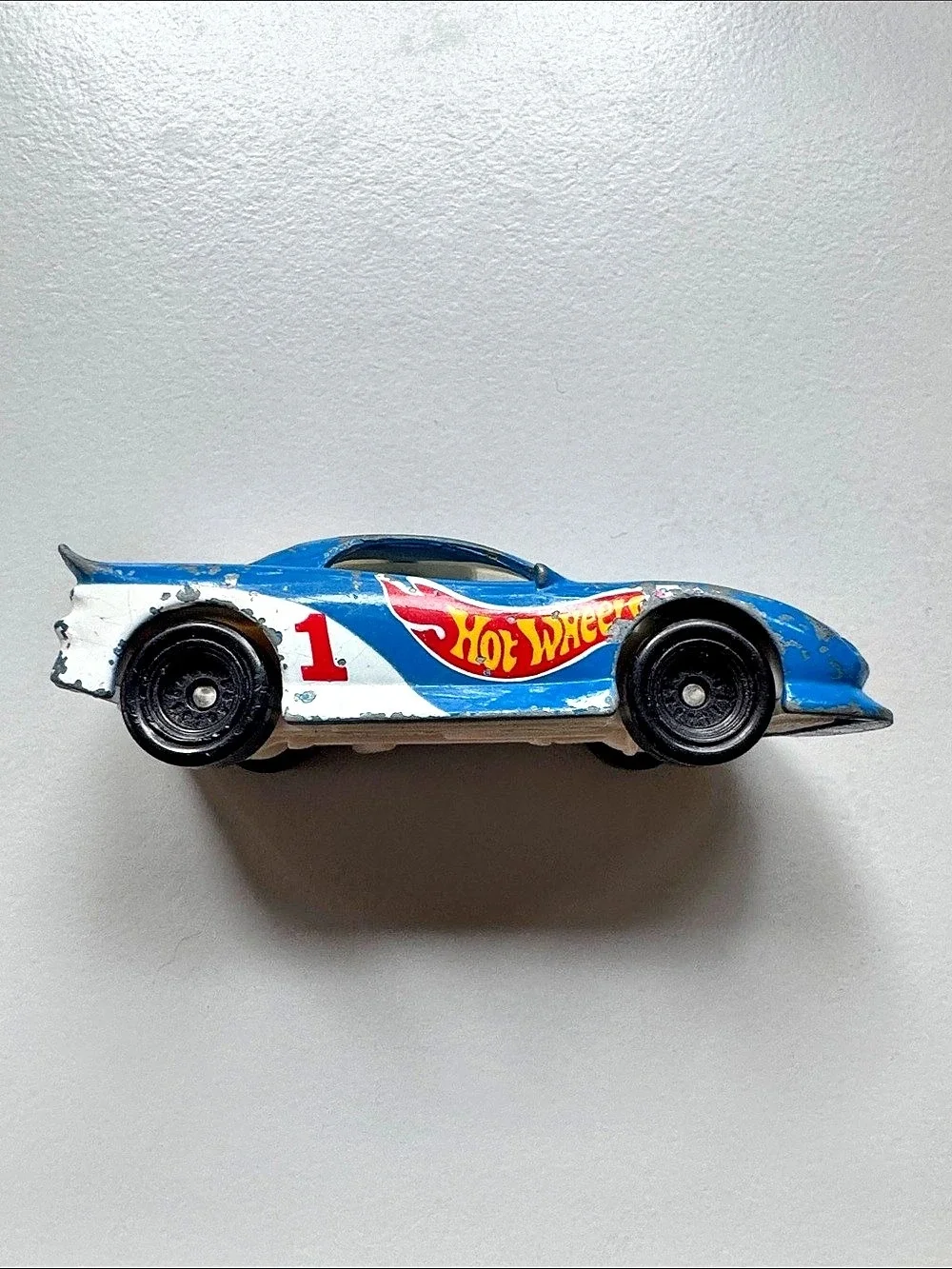 Hot Wheels Vintage Blue & White Die-Cast Car